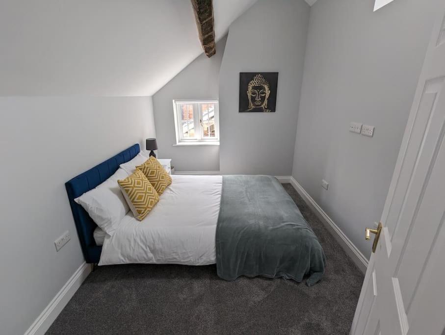 31 High Street - Modern & Stylish 2-Bed Apartment - Inc Parking Husbands Bosworth 外观 照片